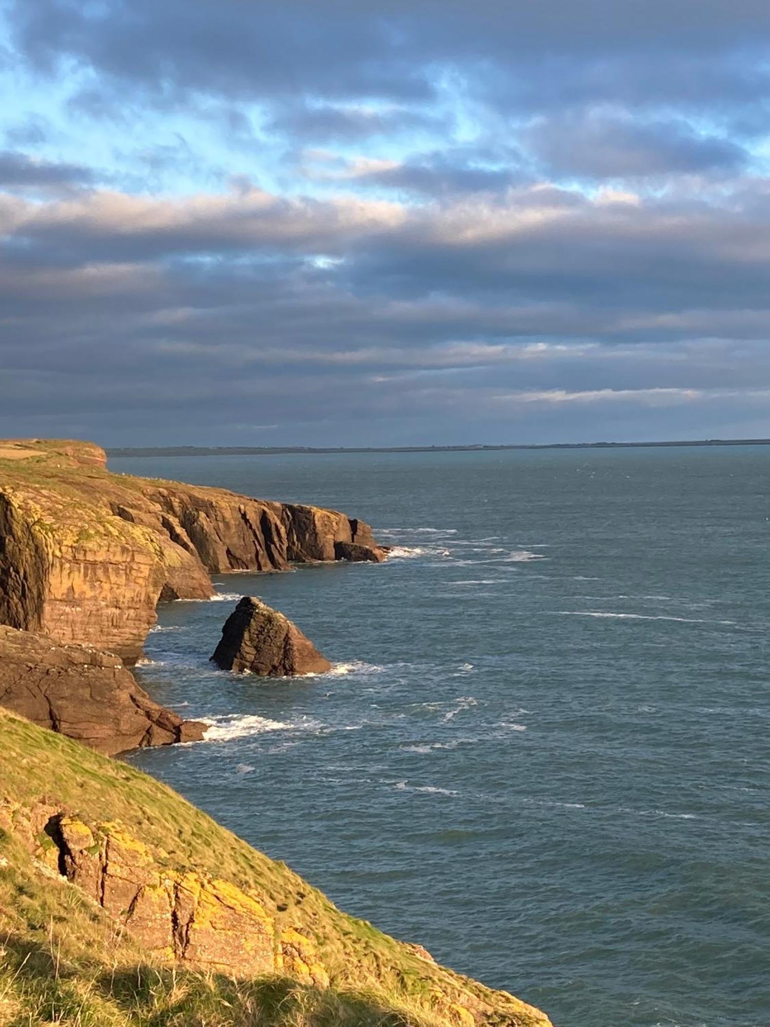Beautiful One Bed With Stunning Sea View Lejlighed Waterford Eksteriør billede